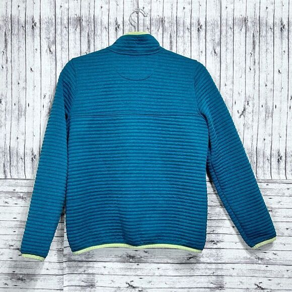 L.L. Bean Airlight Knit Pullover - Picture 2 of 10